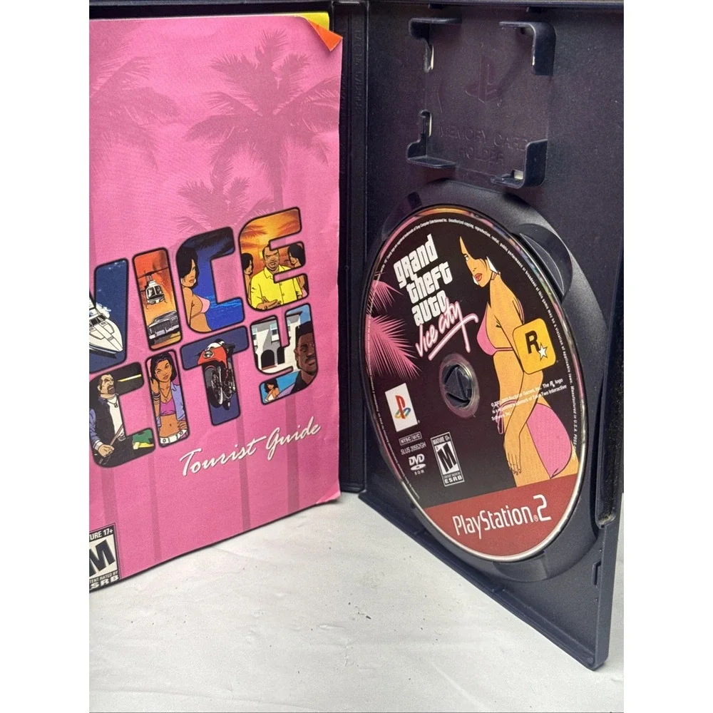 XBox Grand Theft Auto Vice City Video Game with Manual And‎ Map